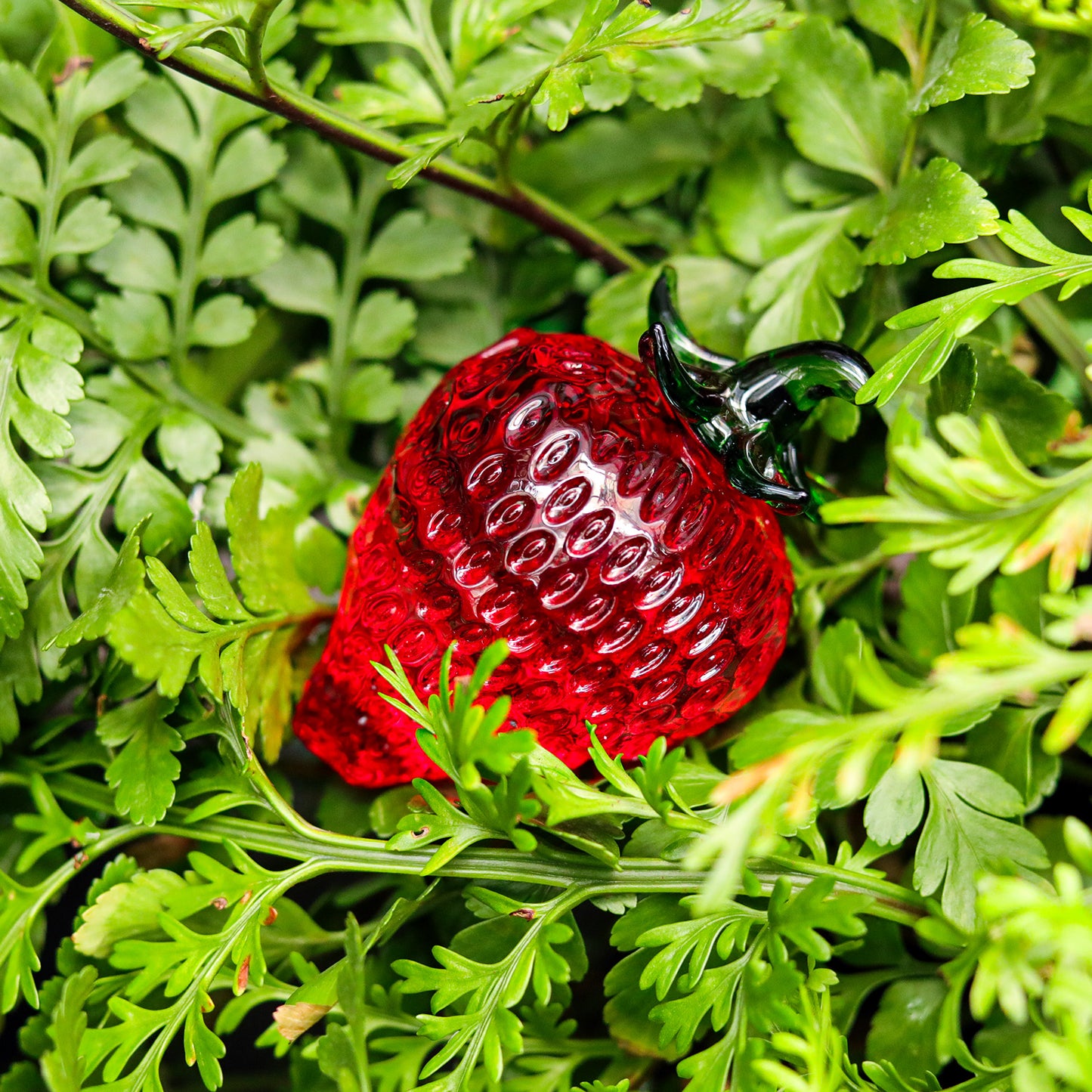 Crystal Mini Strawberry Figurine Paperweight
