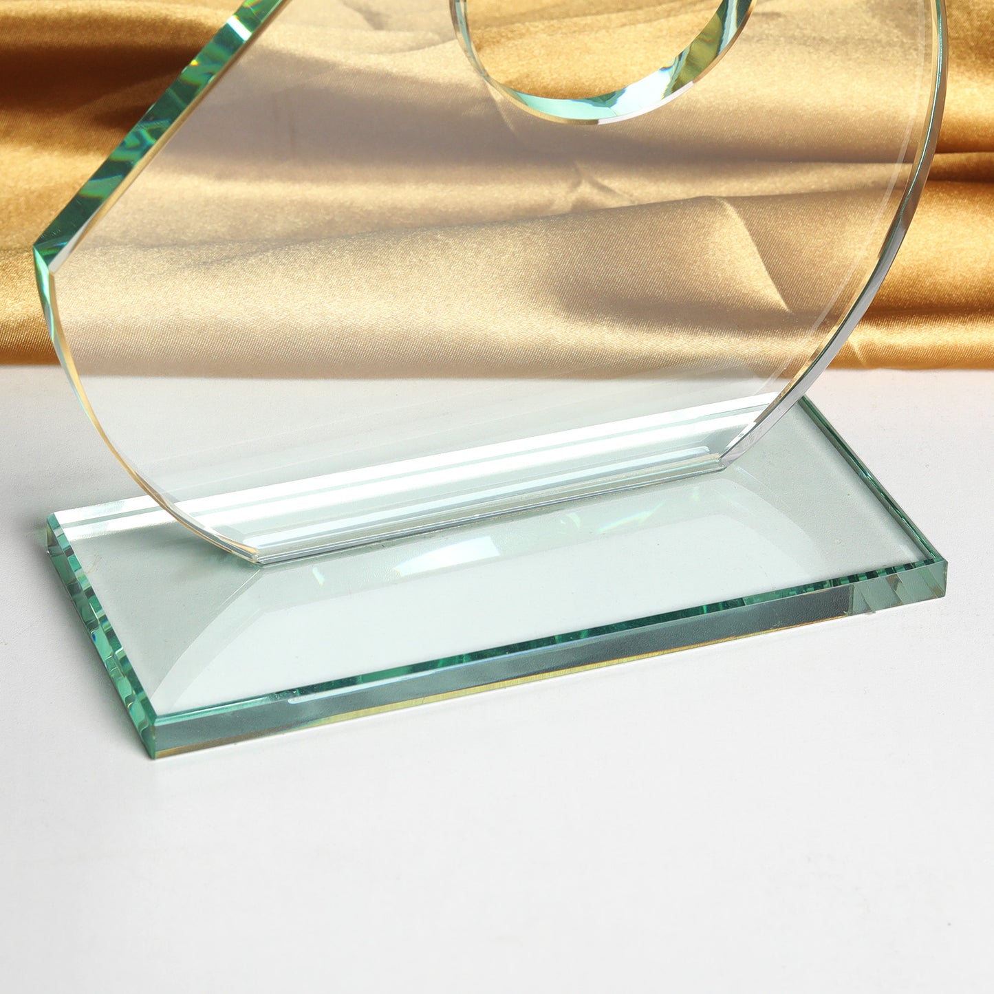 JNGA-321 Longwin Half-moon Crystal Trophy