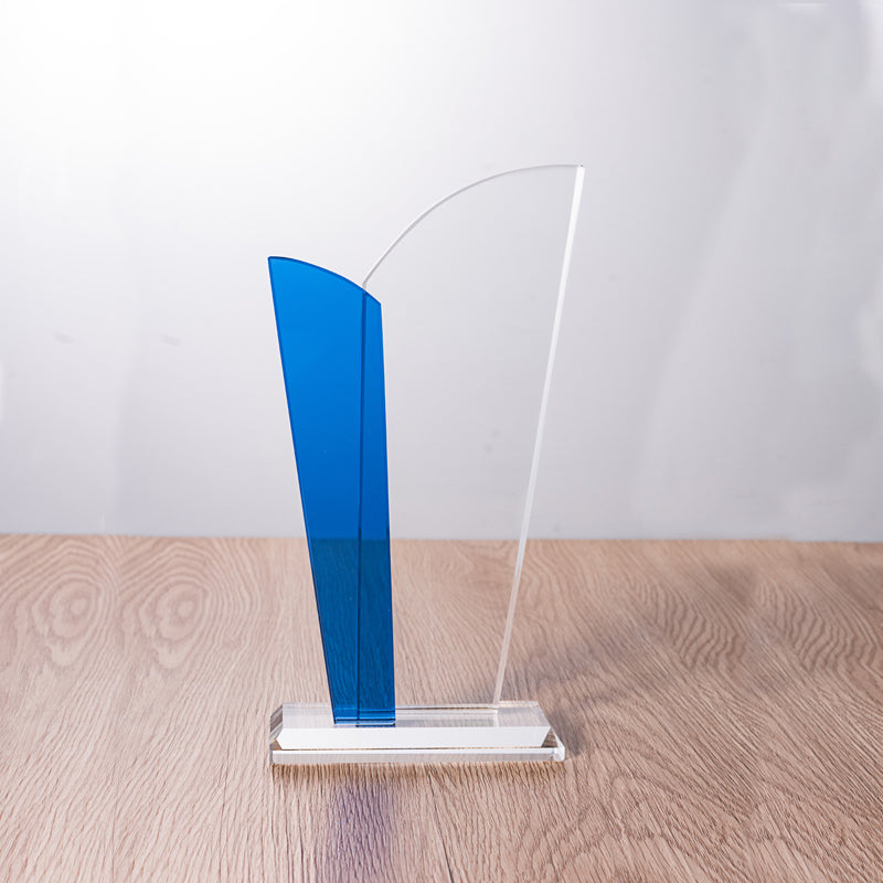 lSTA02007C-18 Longwin Sleek Edge Crystal Trophy