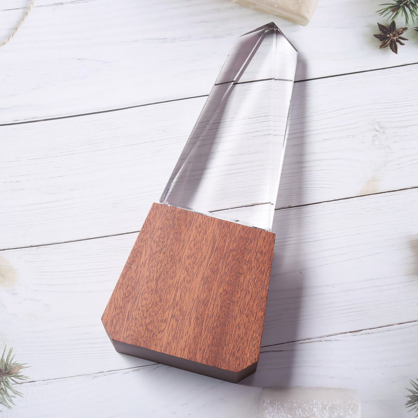 Longwin Wooden Trophy with Rhombic Crystal