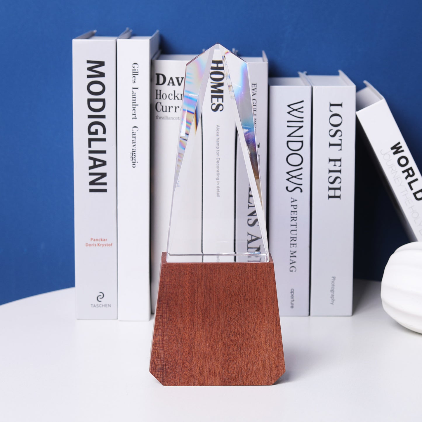 Longwin Wooden Trophy with Rhombic Crystal